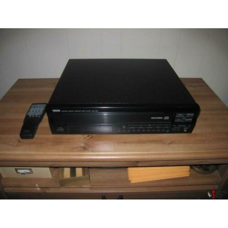 Topklasse CD Changer YAMAHA CDC-665 voor 5 cd's