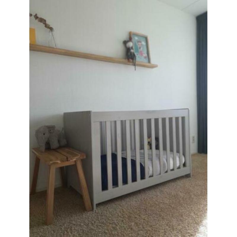 WOOOD New Life Commode en Ledikant incl matras