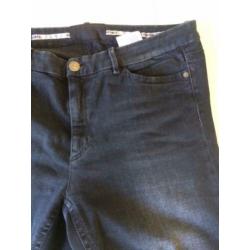 Marccain Marc cain donkerblauwe jeans mt 42/44 (n6)