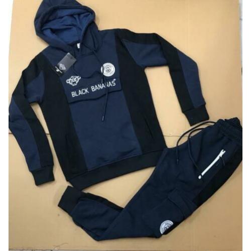 Partij merkkleding bananas stone moncler shirts niks pakken