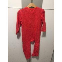 Rood baby boxpakje,maat: 92