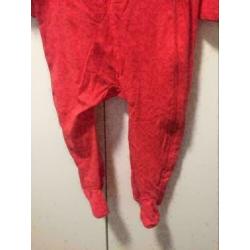 Rood baby boxpakje,maat: 92
