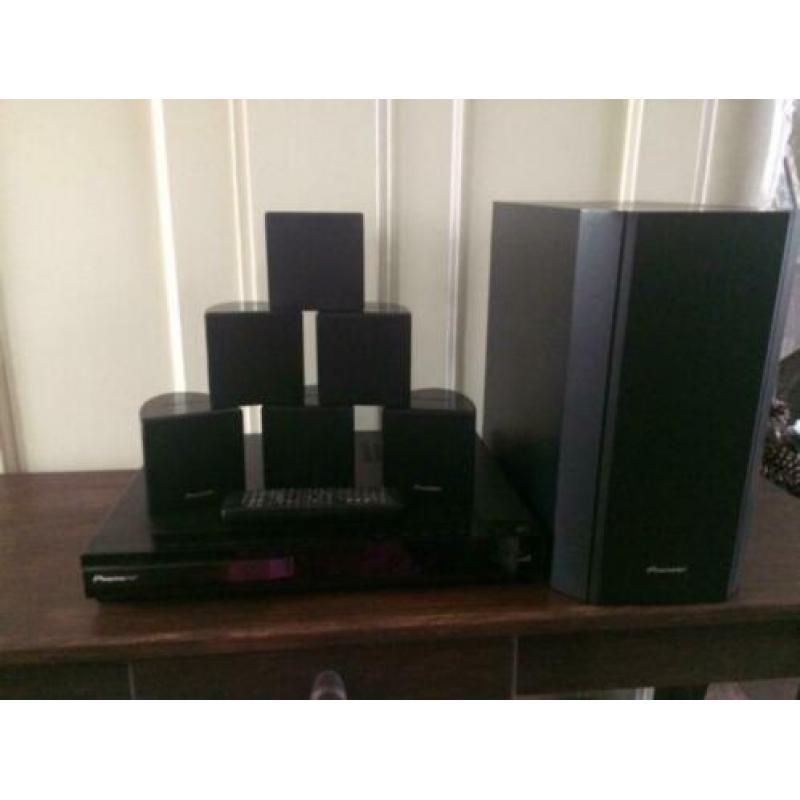 Dvd sorround system