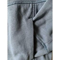 Lyle & Scott sweater met zak op de buik maar S