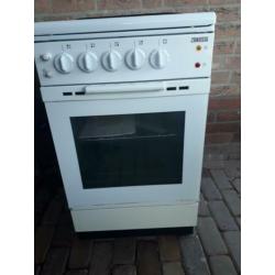 Nette staat goed werkende zanussi gasfornuis