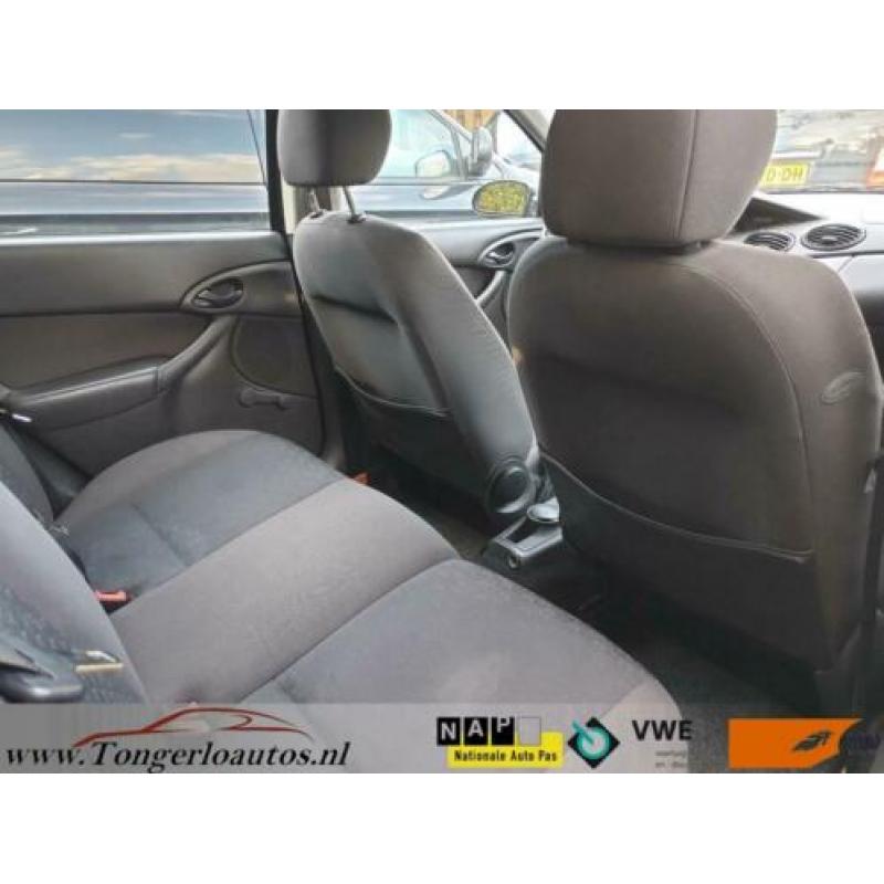 Ford Focus Wagon 1.6-16V Cool Edition Apk nieuw!