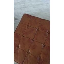 Barcelona stoel cognac met hocker