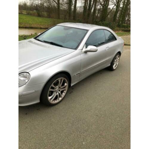 Mercedes CLK-Klasse 1.8 Clk200 Kompr Coupe AUT 2006 Grijs