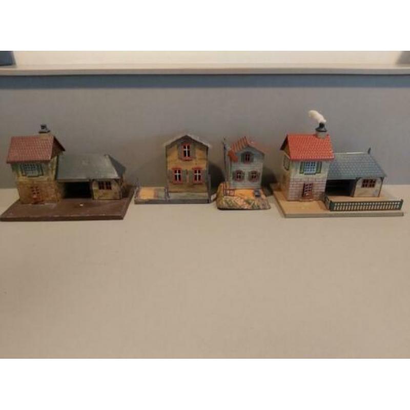 4x huis blik Marklin Bing Spoor 1 en 0
