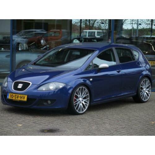 Seat Leon 2.0 TFSI Sport-up | 185 PK | 19 INCH | SPORTSTOELE