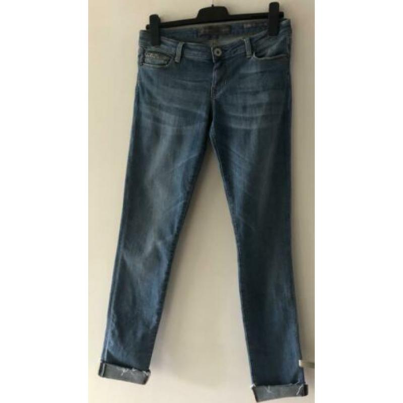Mooie Guess skinny jeans mt 29