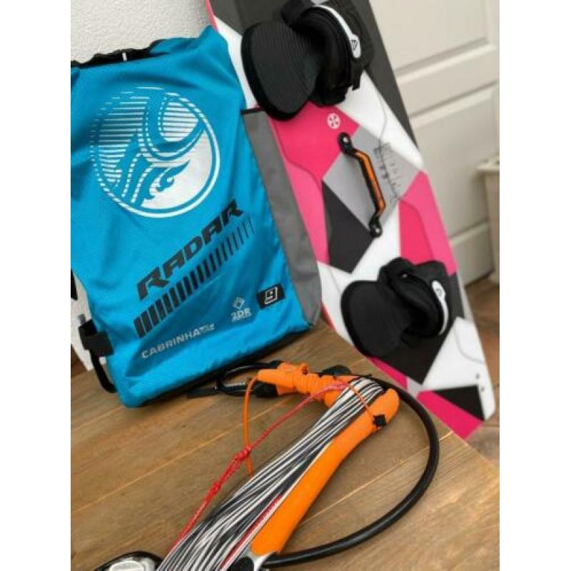 Complete Cabrinha kite set (Radar 9m + bar +board)