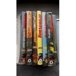 Arendsoog boeken 7x. Nowee