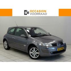 Renault Mégane 1.6-16V Expression Luxe € 2.550,00