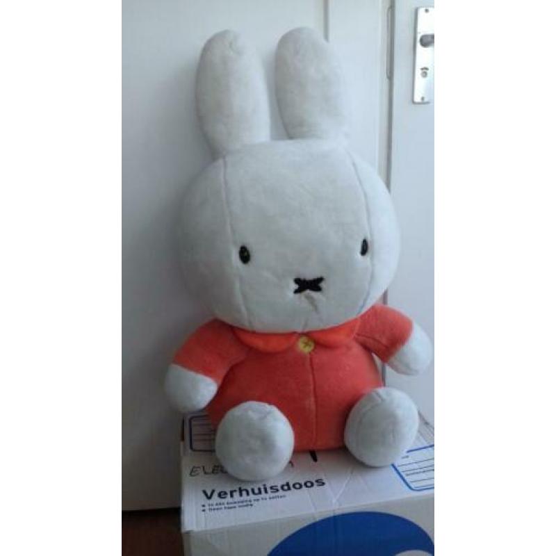 Nijntje knuffel Groot ca. 76cm €19,-