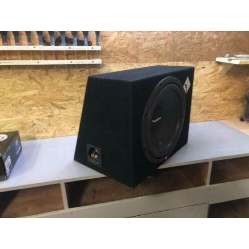 Rockford fosgate prime met rockford subwoofer