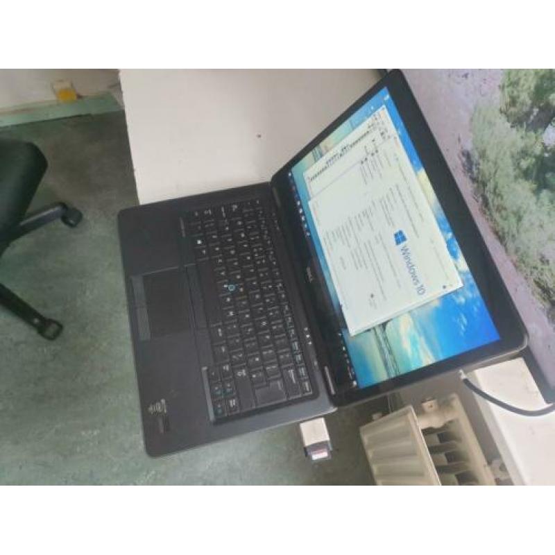 Dell E7440 touchscreen laptop i5-4300M @ 2,60GHz//8GB/128GB