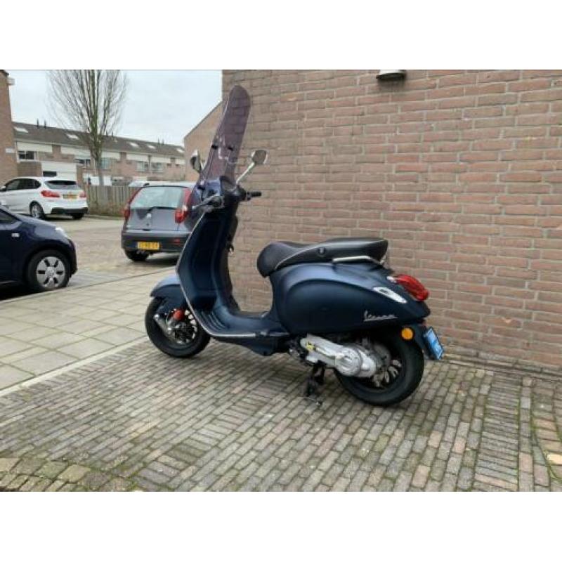 Vespa sprint opaco blauw mat blauw snor 25Km