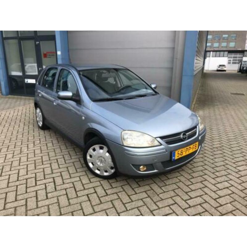 Opel Corsa 1.2-16V Cosmo NAP, 5 drs INRUILKOOPJE!