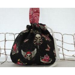 Tattoo Skull stof rozen, vlinders en glitter & meer stoffen