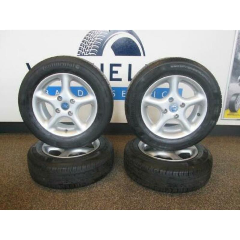 14 inch Ford velgen met banden voor Ford fiesta!