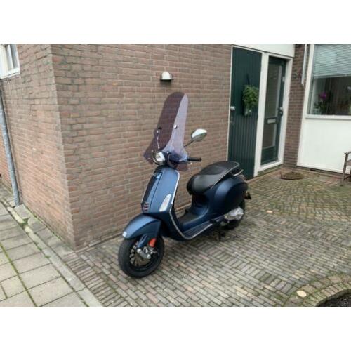 Vespa sprint opaco blauw mat blauw snor 25Km
