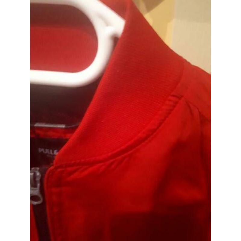 Roob bomberjack van de pull and bear maat s