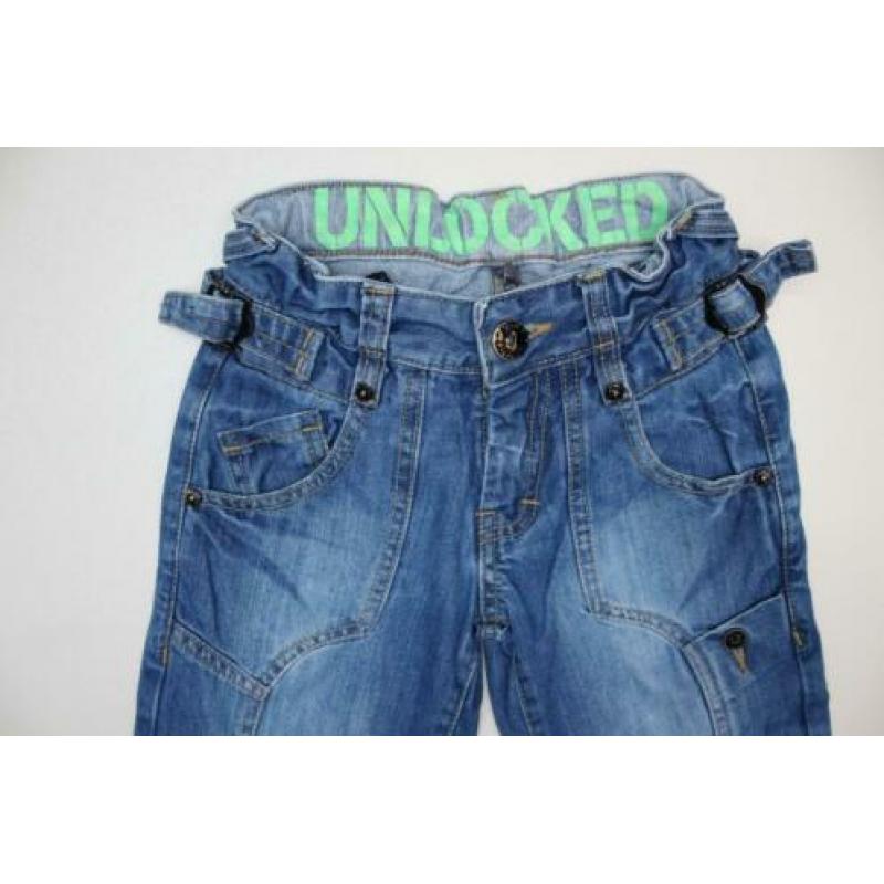 ...JG8 - Zeer nette korte broek van UNLOCKED maat 110 (nasja
