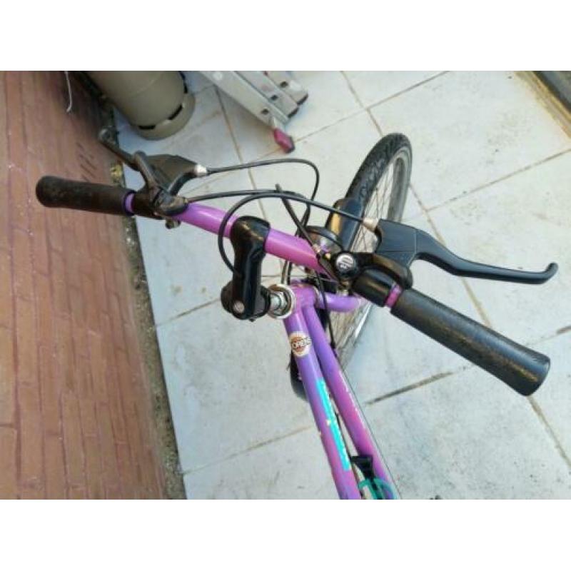 Te koop 26 inch stationsfietsen. Niet de mooiste