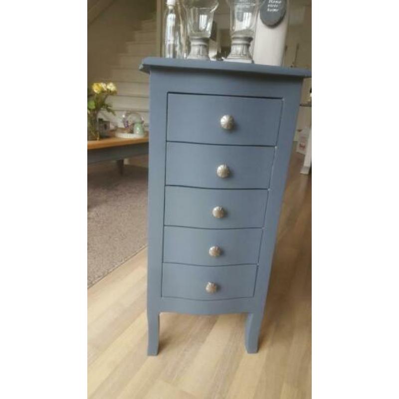 Mooie vintage brocante ladekast