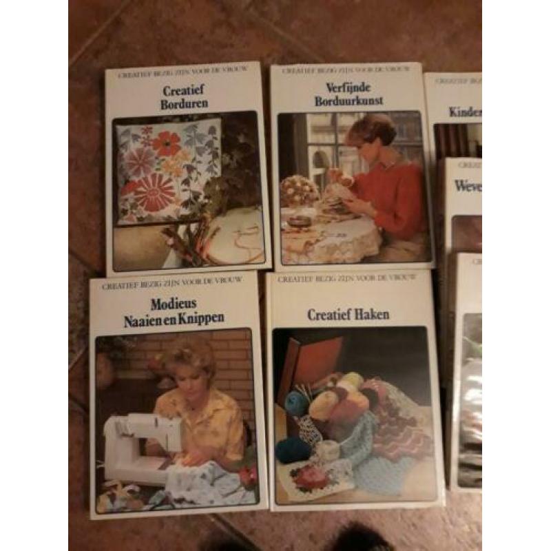 Boeken creatief bezig zijn voor de vrouw van Lekturama