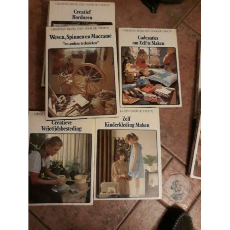 Boeken creatief bezig zijn voor de vrouw van Lekturama