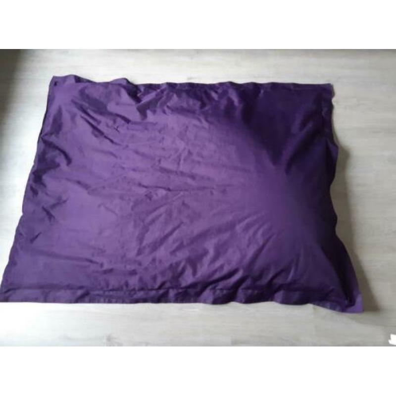 Grote paarse zitzak 135x170