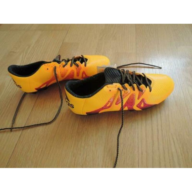 Nieuwe stoere voetbal schoenen Adidas maat 44 2/3