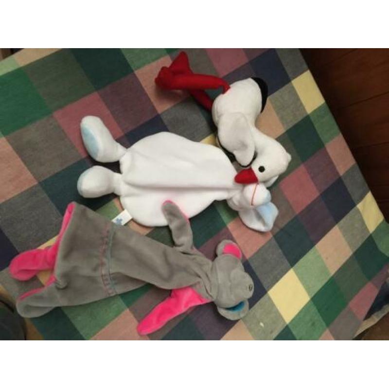 Baby knuffels schoentjes Nijntje bal speelgoed enzz