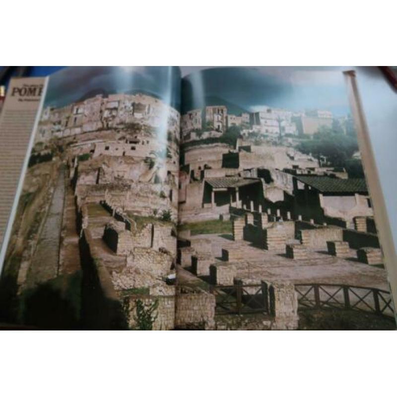 Pompeie by Patricia Vanags-jaren 60/70