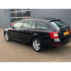 Skoda Octavia Combi 1.4 TSI Greentech Elegance (bj 2015)