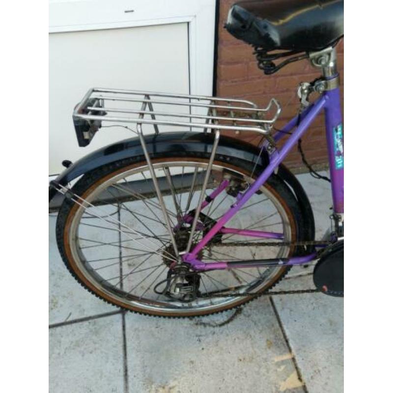 Te koop 26 inch stationsfietsen. Niet de mooiste