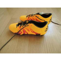 Nieuwe stoere voetbal schoenen Adidas maat 44 2/3