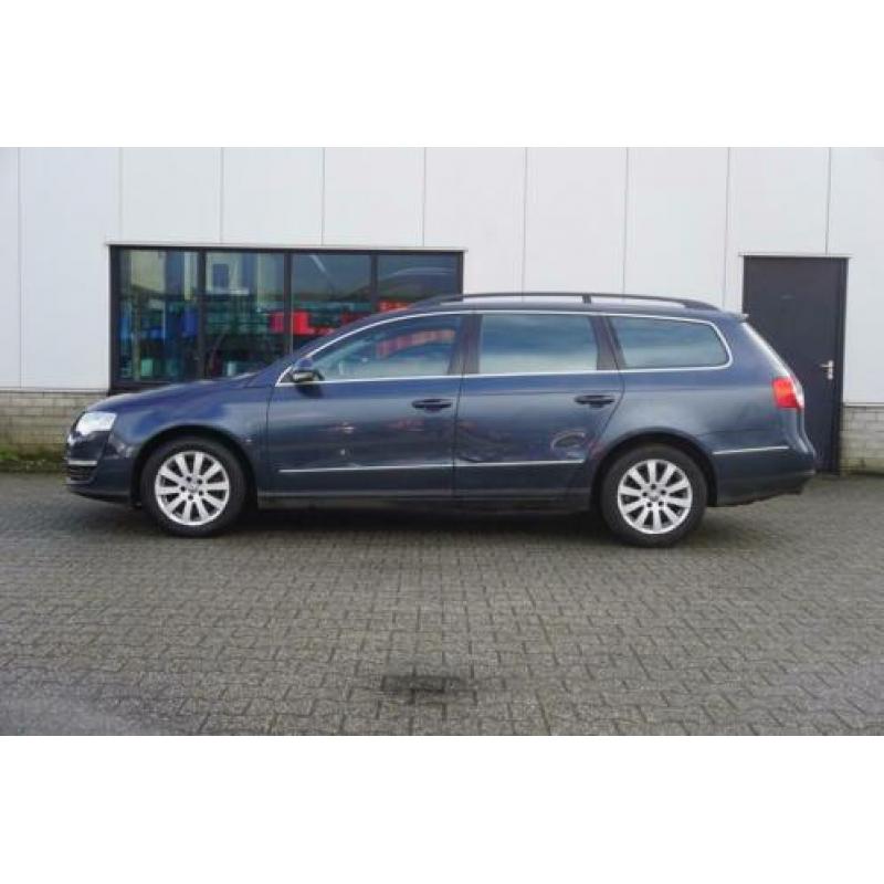 Volkswagen Passat Variant 1.6 FSI Comfortline
