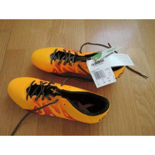 Nieuwe stoere voetbal schoenen Adidas maat 44 2/3