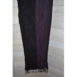 sjaal zwart aubergine paars - i92
