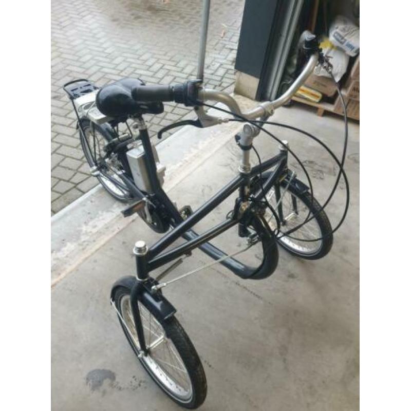 Helkama 3 driewieler fiets met accu en oplader zgan.