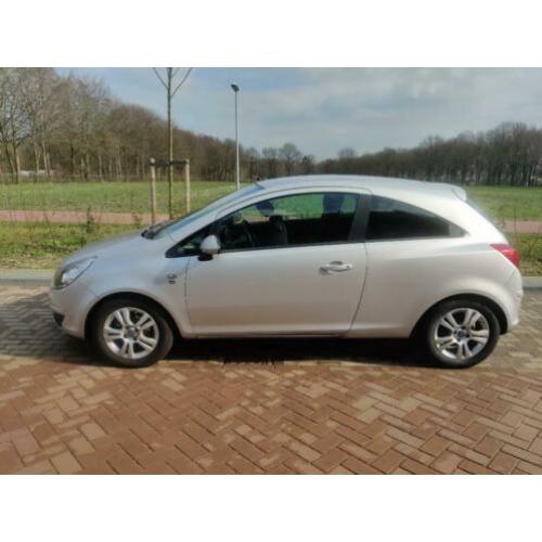 Nette Opel Corsa 1.3 Cdti 70KW 3D 2011 Grijs