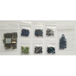 Kralen & div. materialen om zelf sieraden te maken