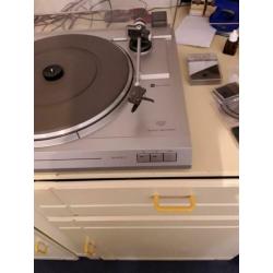Dual 616 Q platenspeler