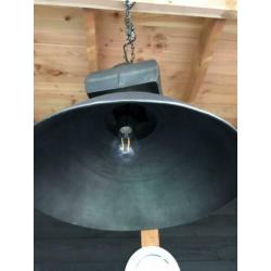 Industriële hanglampen te koop