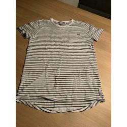 Nik en Nik jogger en shirt maat 176 als nieuw!
