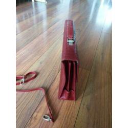 Tony Perotti dames buisiness tas kleur rood.