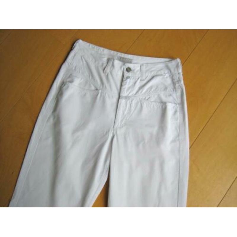 Mooie wit katoenen broek CLOSED PEDAL PUSHER 38-40 snazzeys